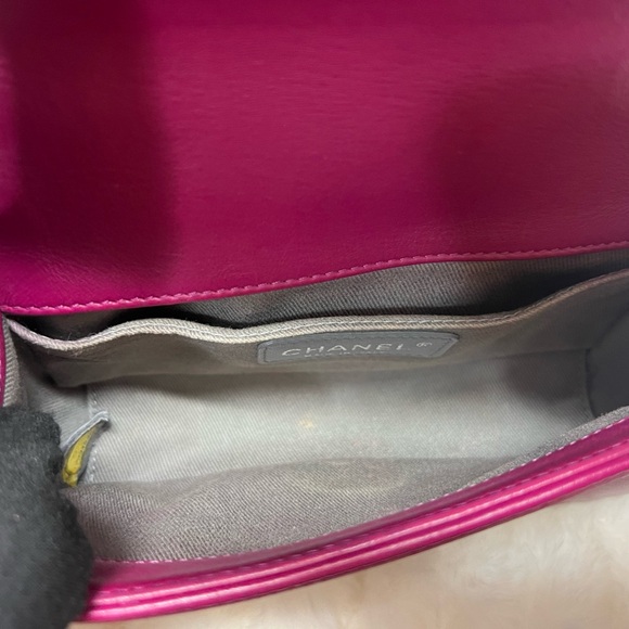 CHANEL Pink Velvet Quilted Small Boy Bag-17334532 - Picture 11 of 15